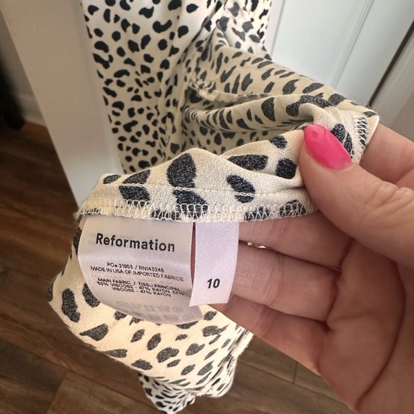 Reformation Lacey dress in Ocelot black and white pattern /10/ - Picture 9 of 9